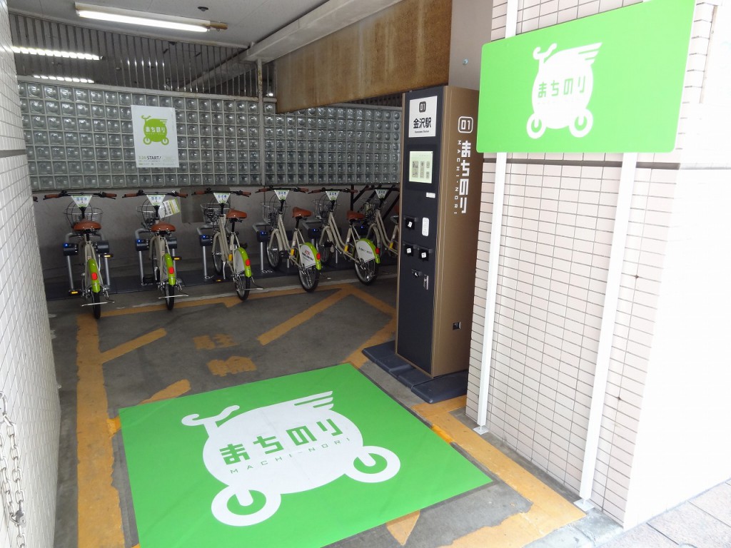 01_金沢駅